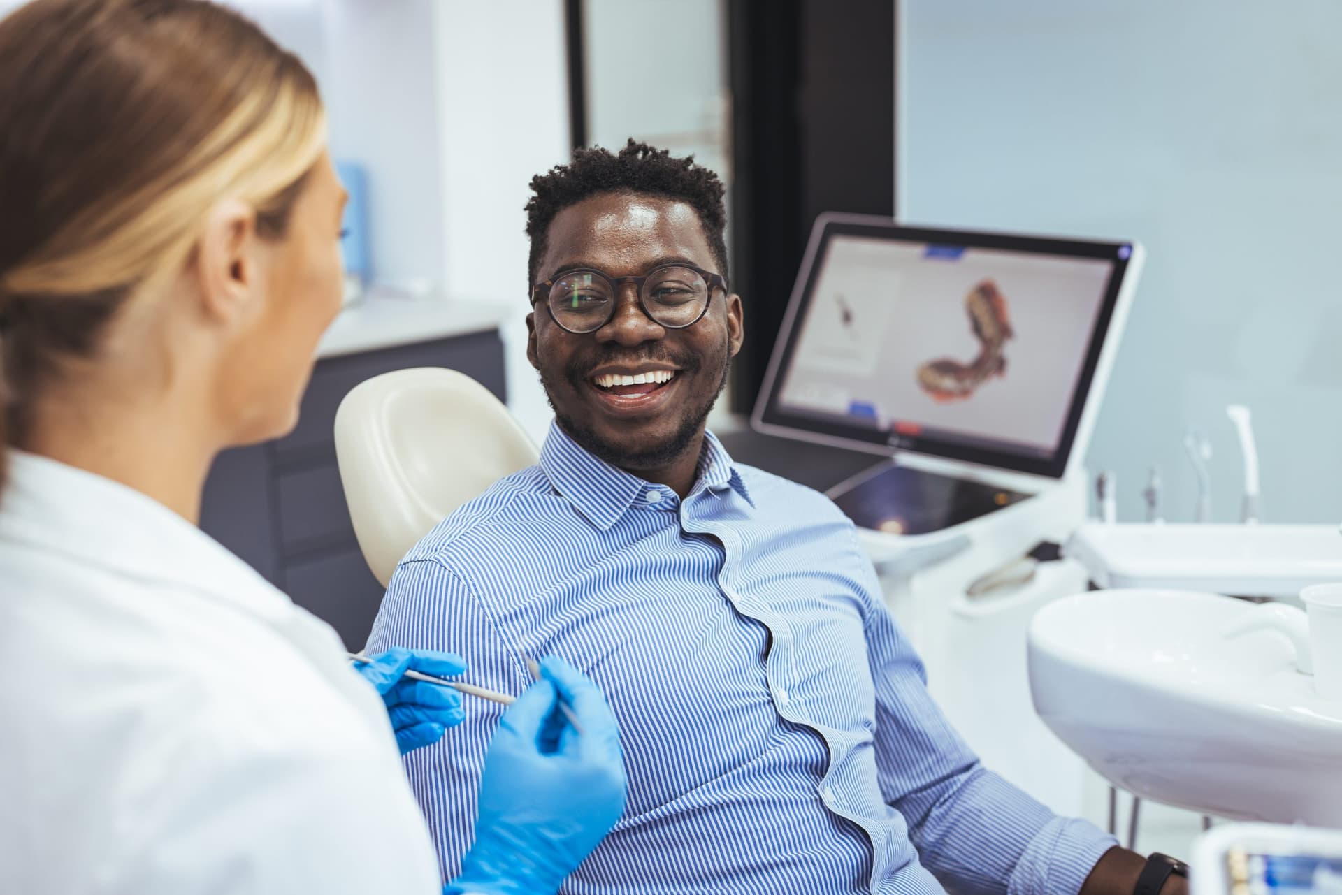 Make Your First Dental Appointment Simple, Rewarding, and Stress-Free